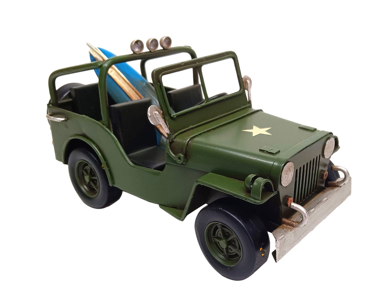 Jeep militaire rétro en métal avec planche de surf — Objet de décoration rétro neuf