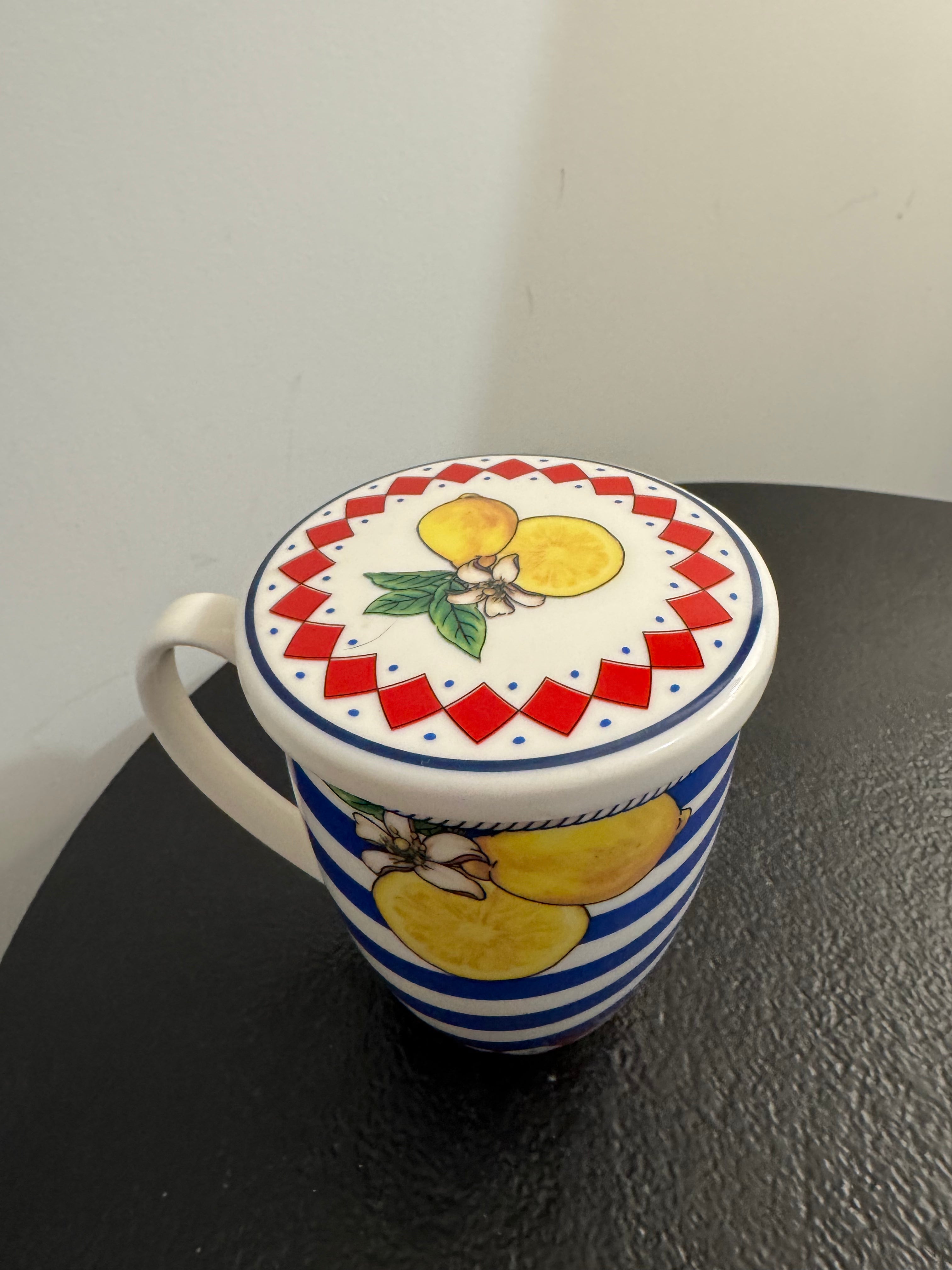 Tisanière en céramique avec filtre et couvercle motif citrons