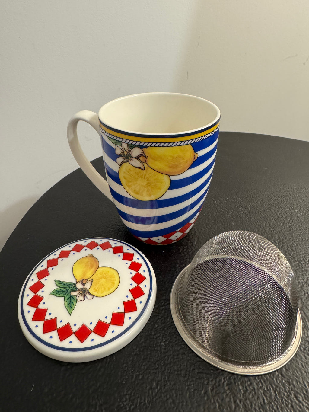 Tisanière en céramique avec filtre et couvercle motif citrons