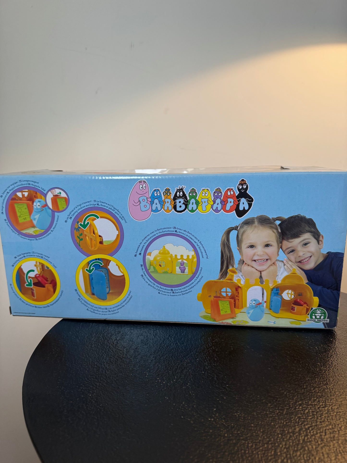Maison Barbapapa "Barbamaison" articulée avec figurine Barbouille — Giochi Preziosi