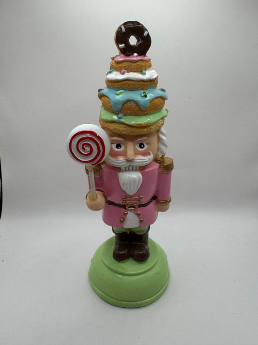 Statuette Casse-Noisette Gourmand Donuts & Sucette (H 17 cm) — Hoff Interieur