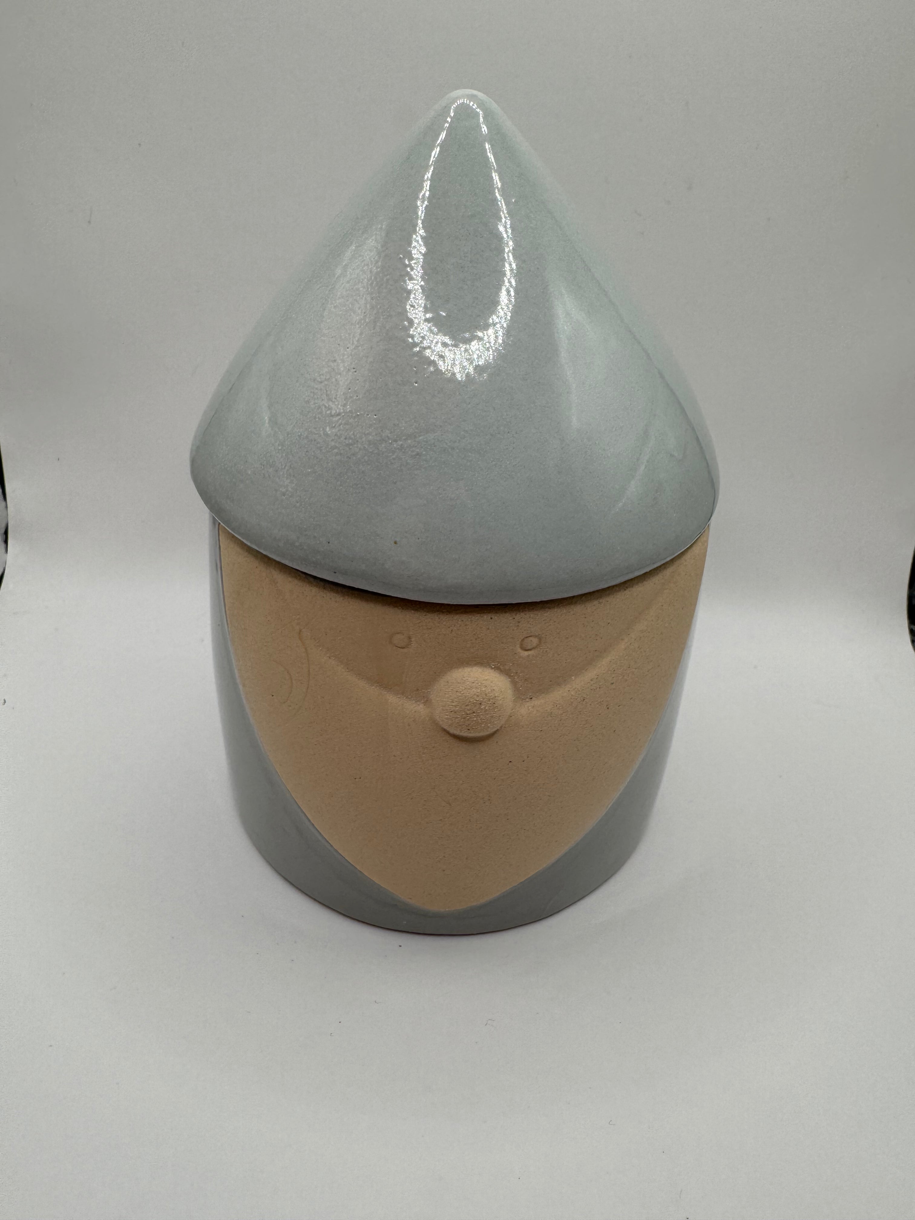 Pot à couvercle Lutin de Noël en céramique — Hoff Interieur (À l'unité)