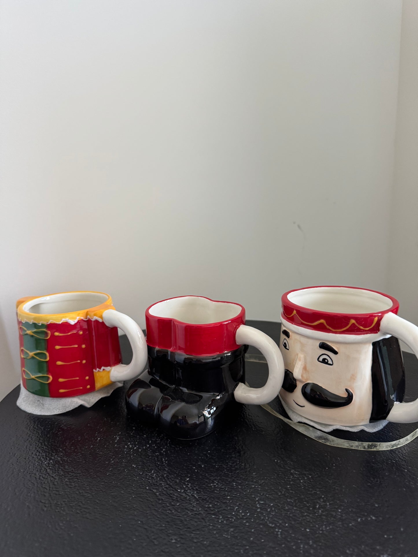 Set de 3 tasses empilables Casse-Noisette en céramique (Rouge) — Hoff Interieur