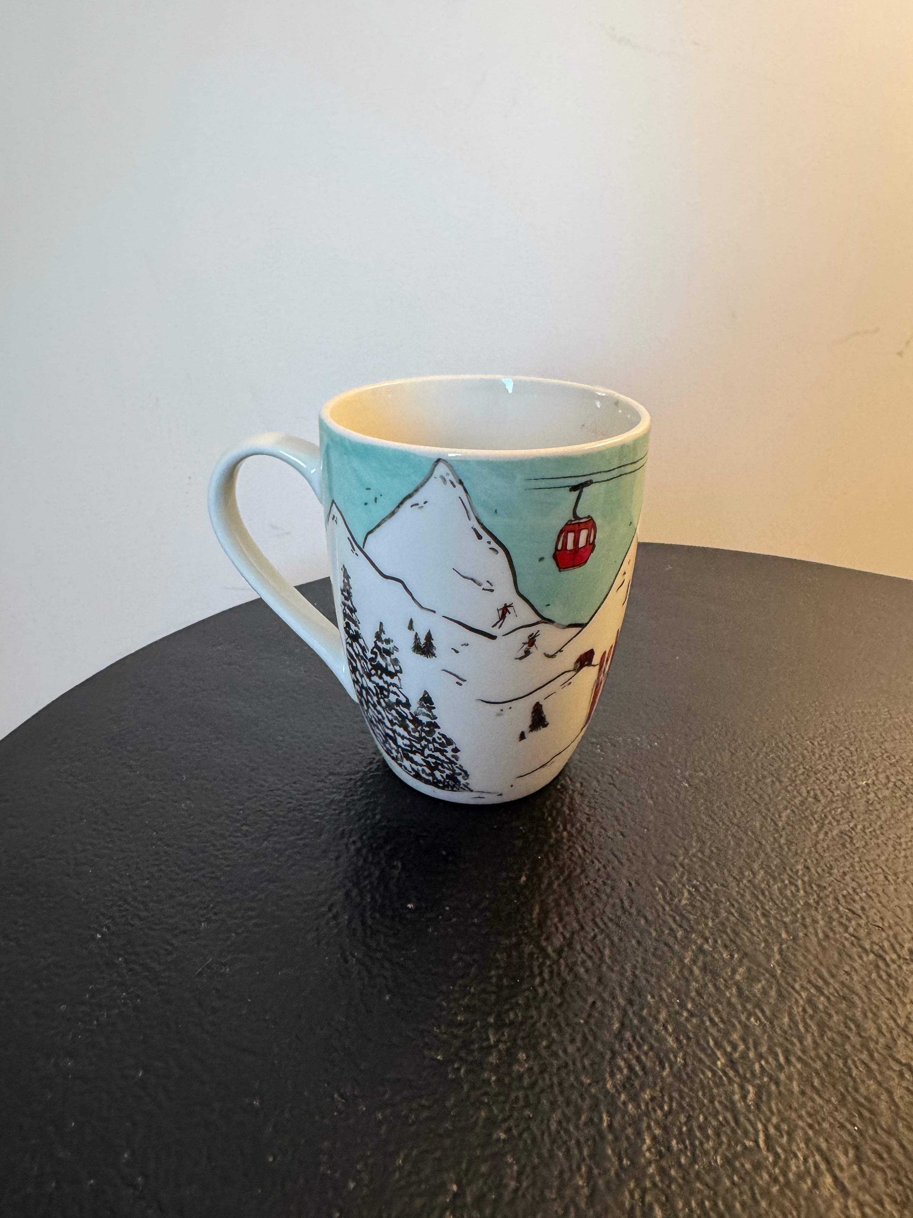 Set de 2 mugs en porcelaine motif « Station de Ski » (H11 cm) — Amadeus
