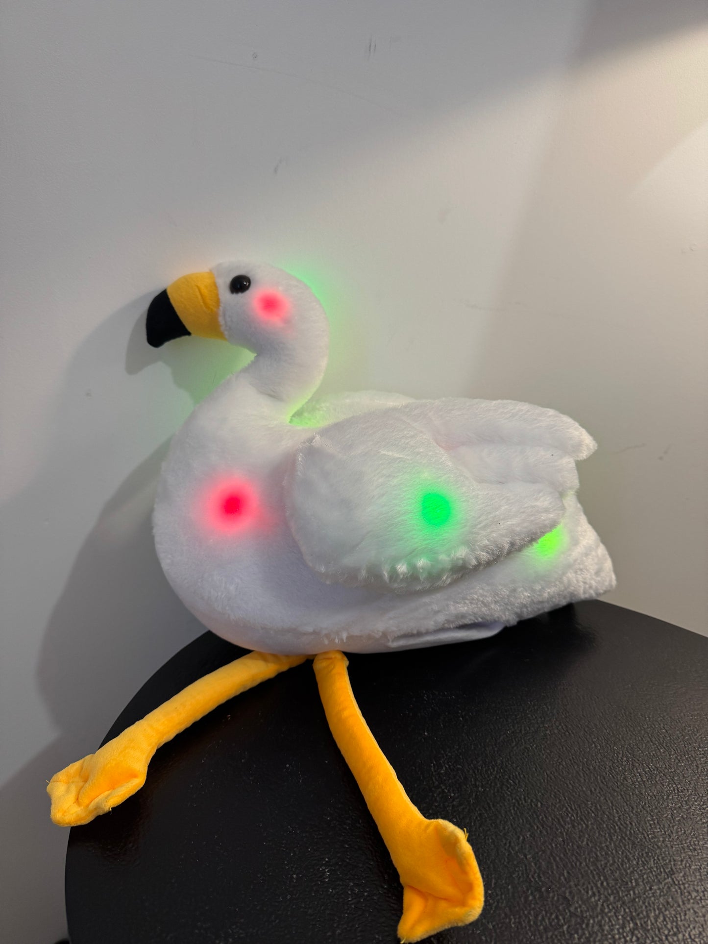 Peluche veilleuse cygne lumineux à LED multicolores (40 cm)
