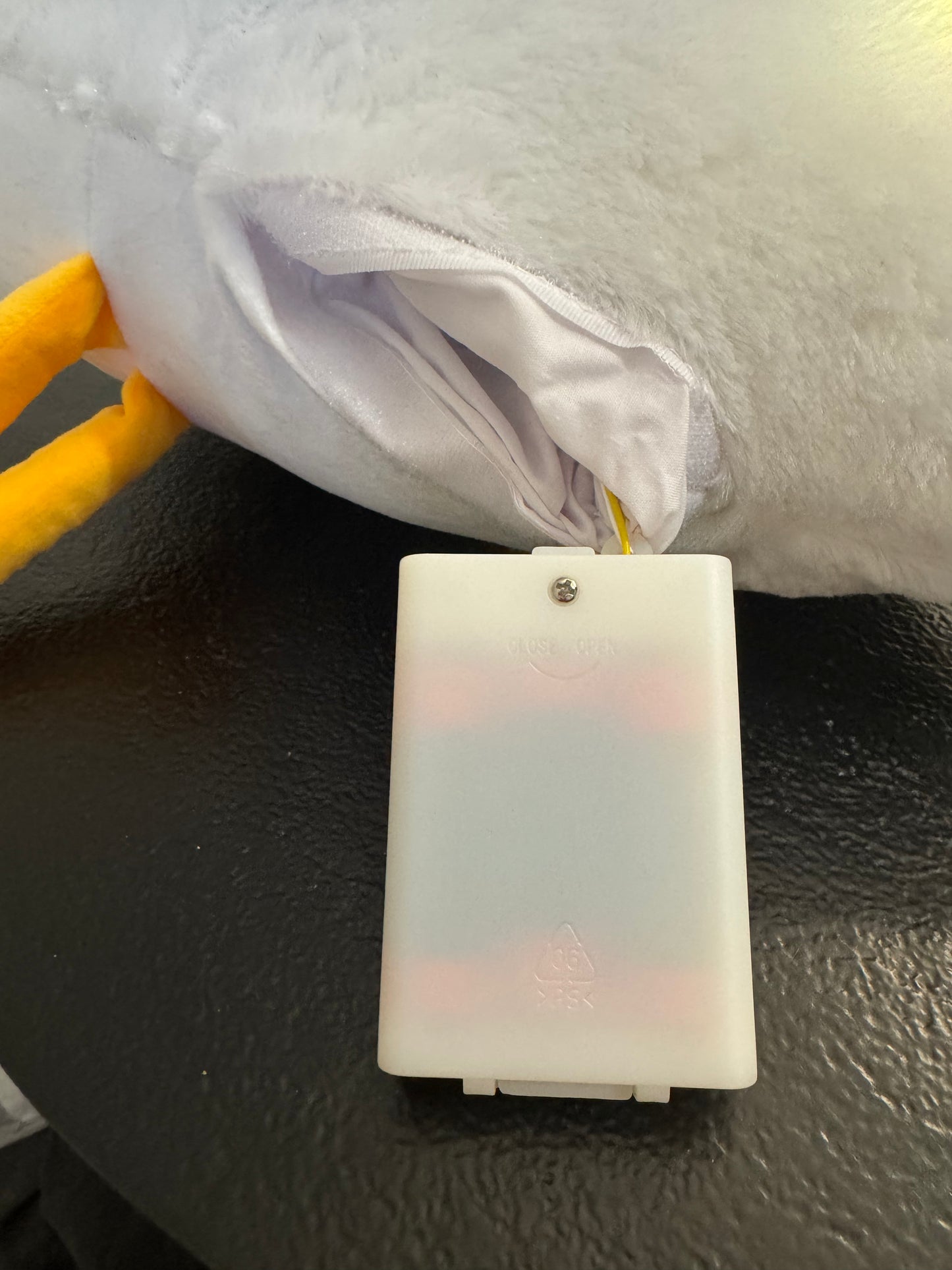 Peluche veilleuse cygne lumineux à LED multicolores (40 cm)