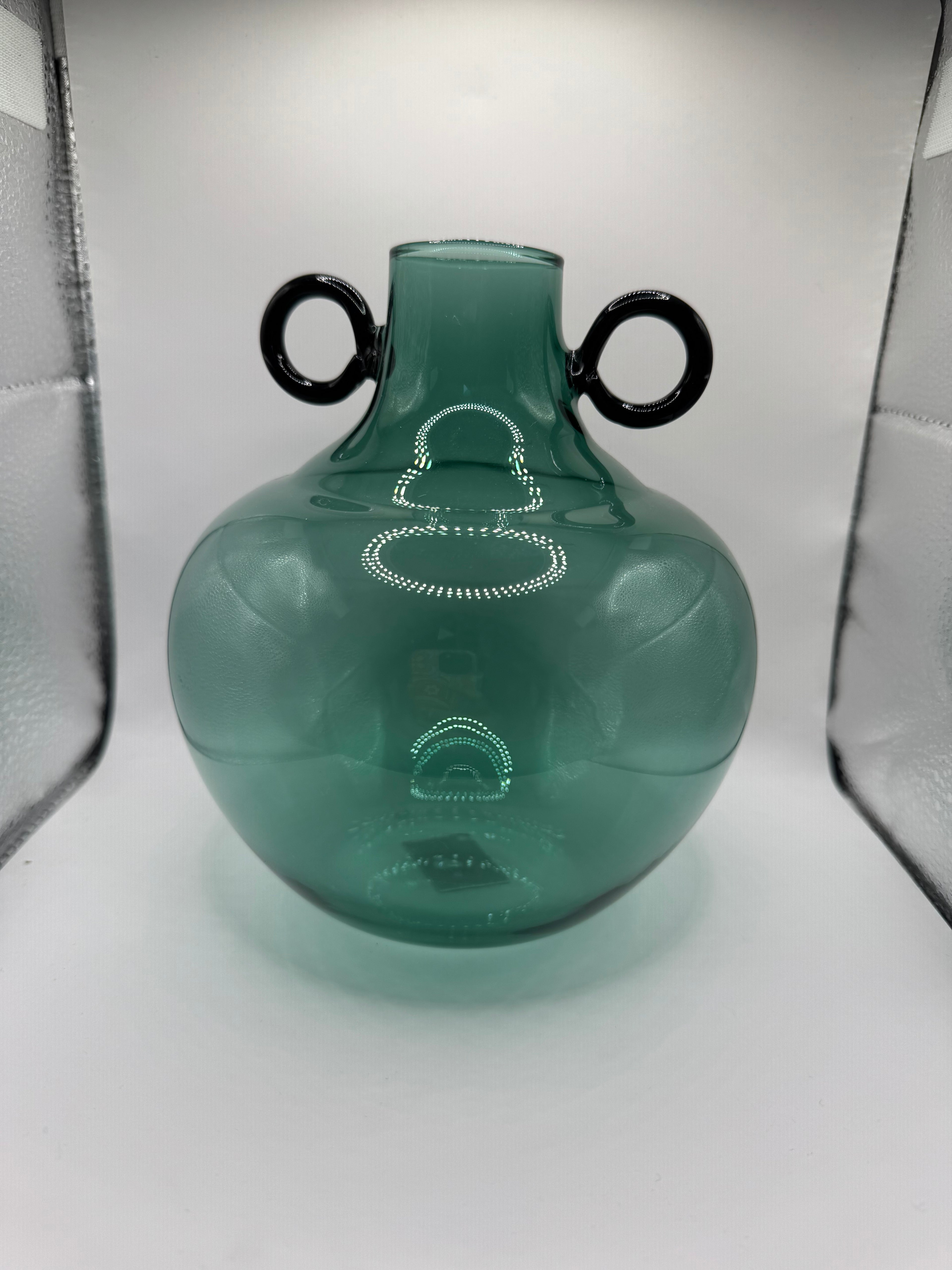 Vase en verre vert  — Amadeus (H 16,5 cm)