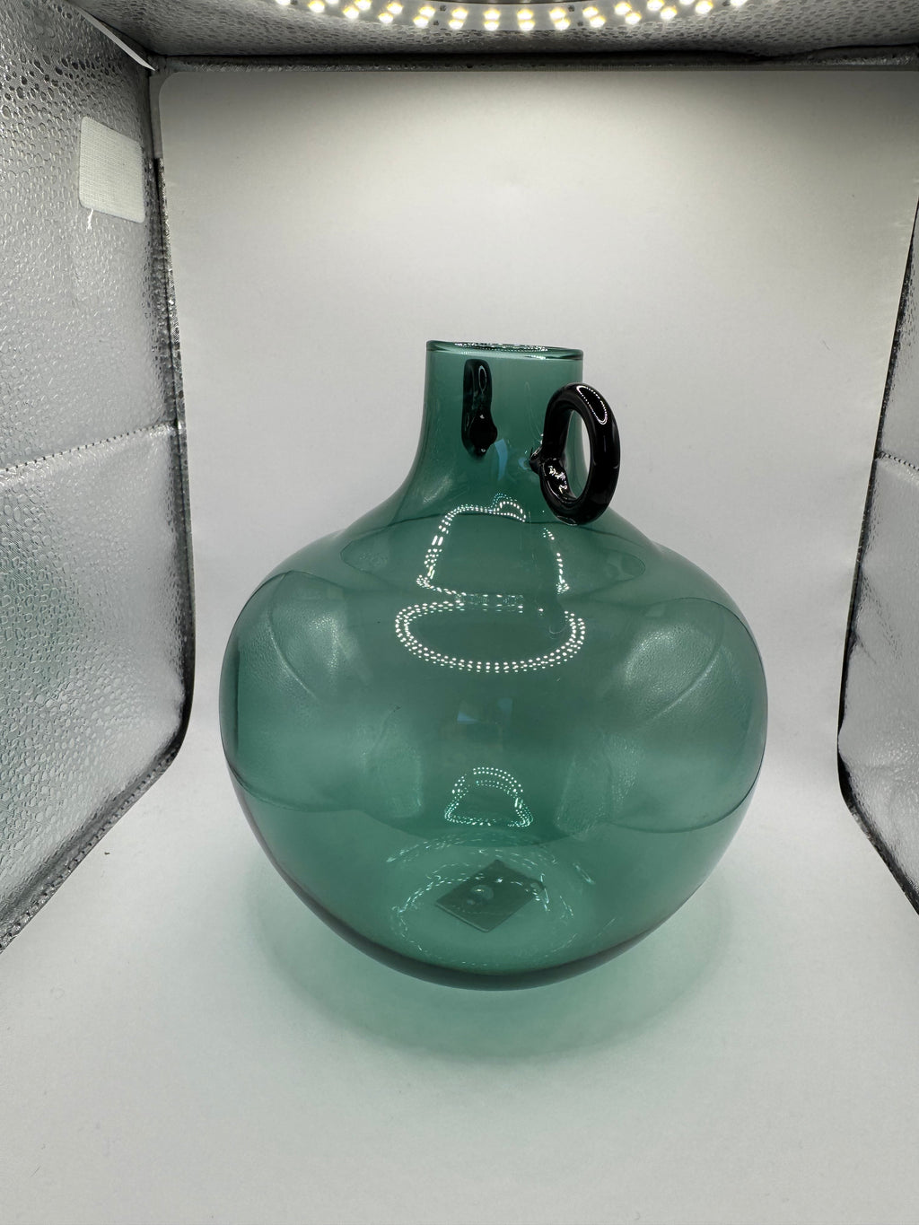 Vase en verre vert  — Amadeus (H 16,5 cm)