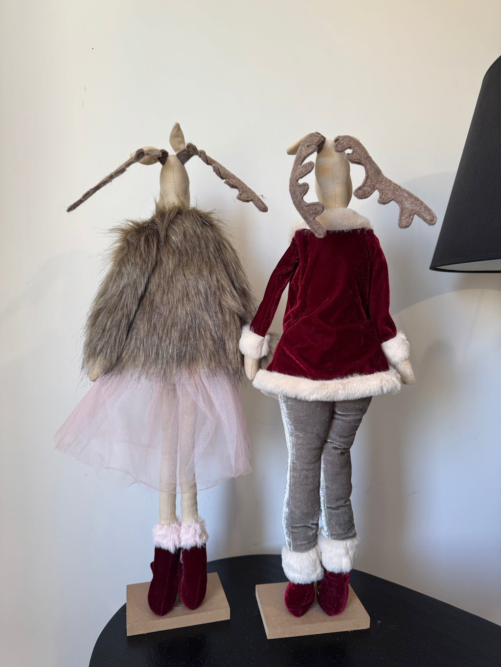 Grand couple d'élans de Noël décoratifs sur socle (H 65 cm)